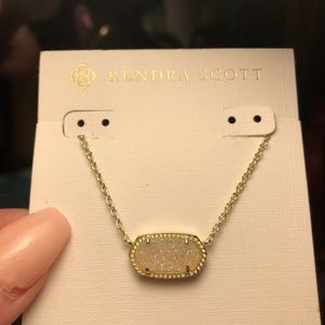 *Kendra Scott* Elisa Gold Pendant Necklace